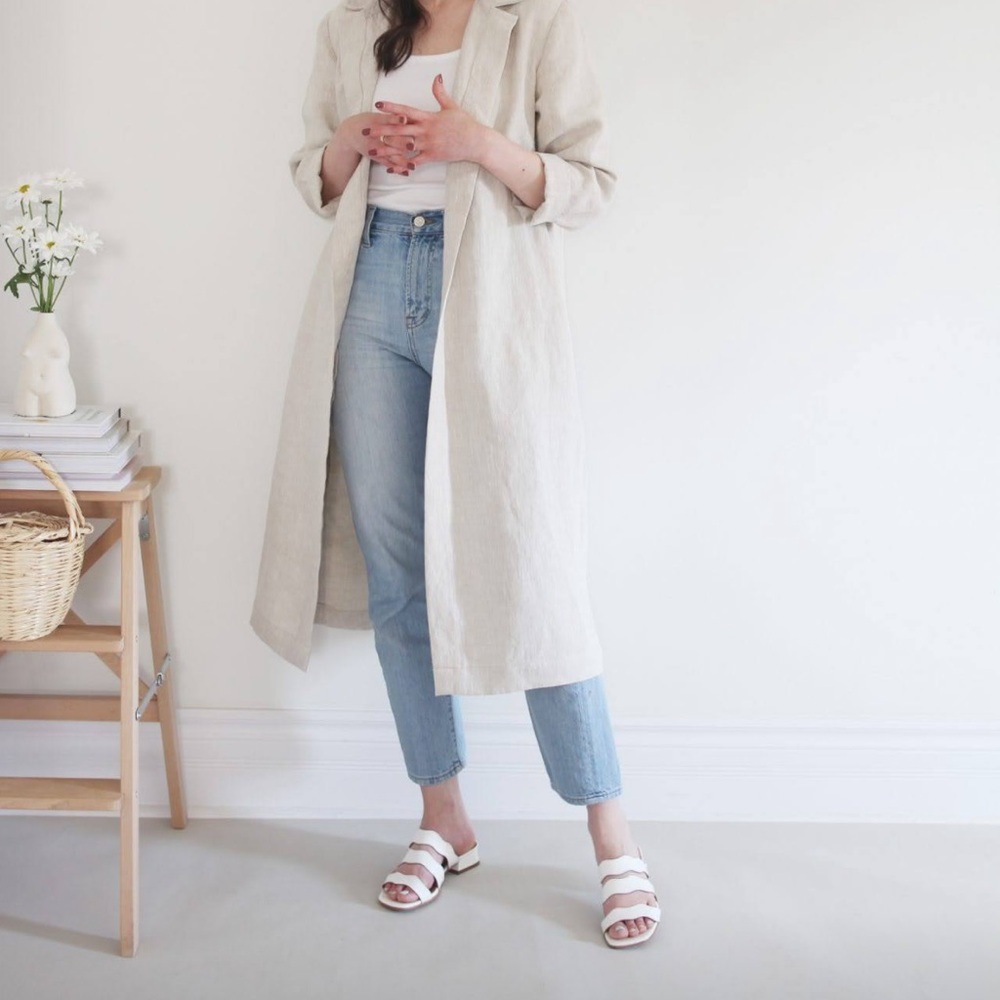 The Perfect Summer Jean - Picture 2 of 10